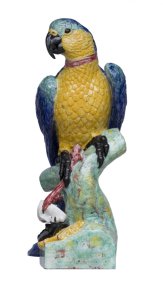 Nymphenburg - parrot-with-mask-josef-wackerle-1915-socha