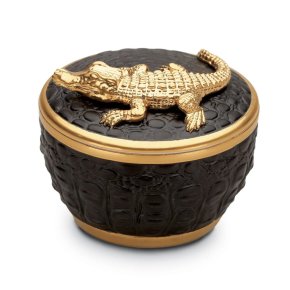crocodile-candle
