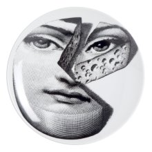 fornasetti-wall-plate-tema-e-variazioni-n-106-black-white