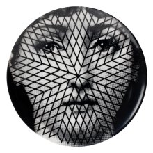 fornasetti-wall-plate-tema-e-variazioni-n-294-black-white