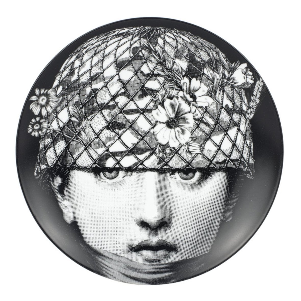 fornasetti-wall-plate-tema-e-variazioni-n-384-black-white