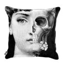 fornasetti-cushion-tema-e-variazioni-n-288