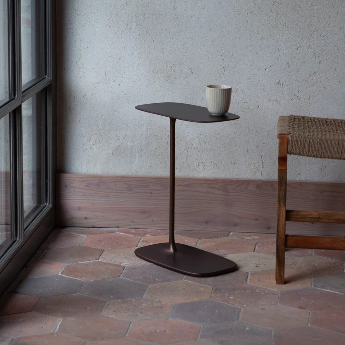 fluid-low-side-table-aged-brass-2
