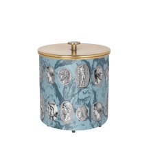 ice-bucket-cammei-black-white-on-light-blue-marble