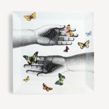 mani-e-farfalle-square-tray