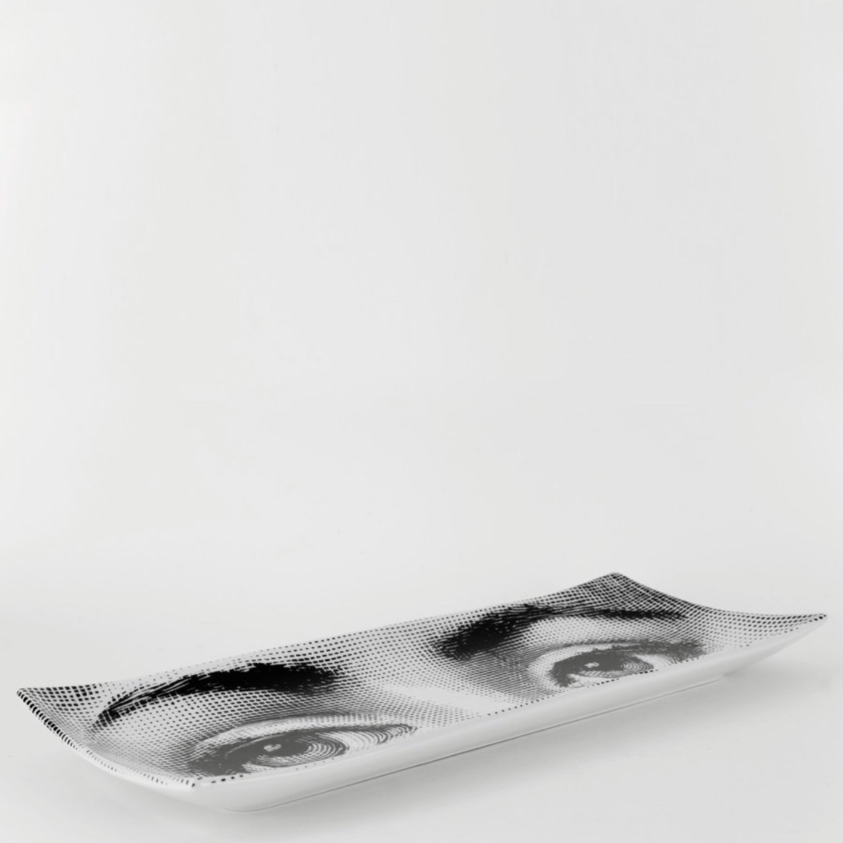 rectangular-tray-occhi-black-white-1