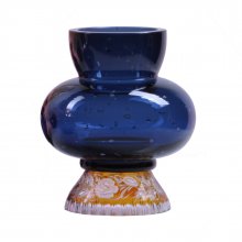 royal-blue-vase