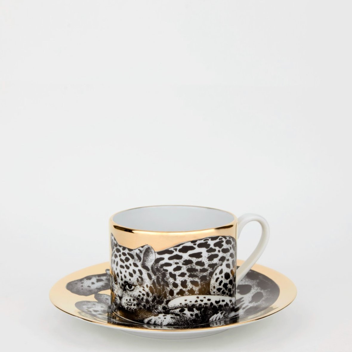 tea-cup-high-fidelity-leopardato-gold-black-white1