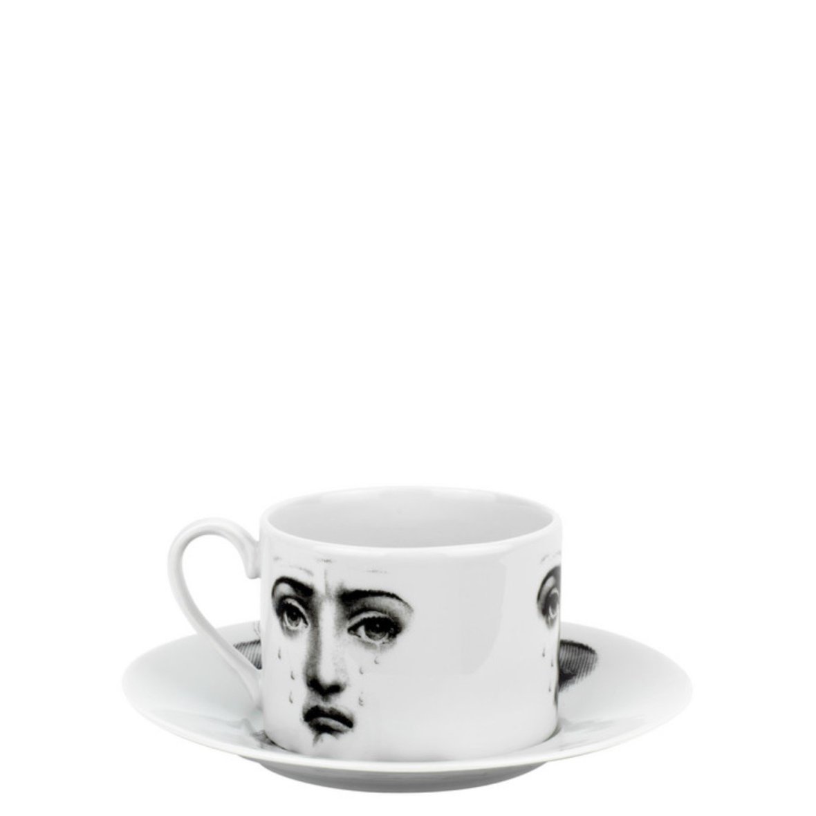 tea-cup-tema-e-variazioni-2005-il-fumo-fa-male-black-white