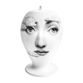 vase-tema-e-variazioni-tra-le-nuvole-black-white