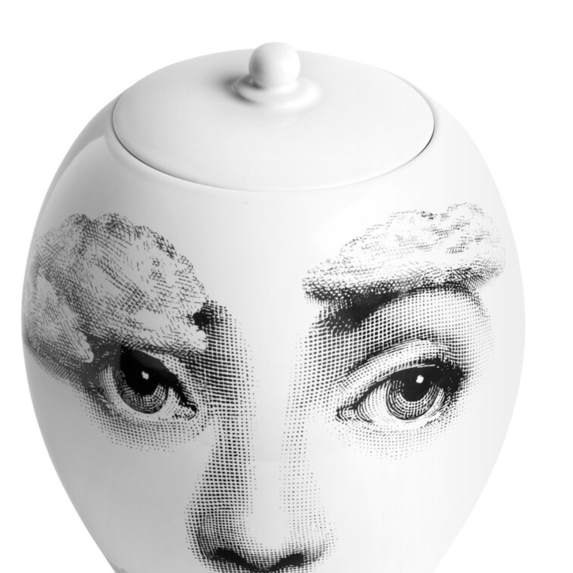 vase-tema-e-variazioni-tra-le-nuvole-black-white3